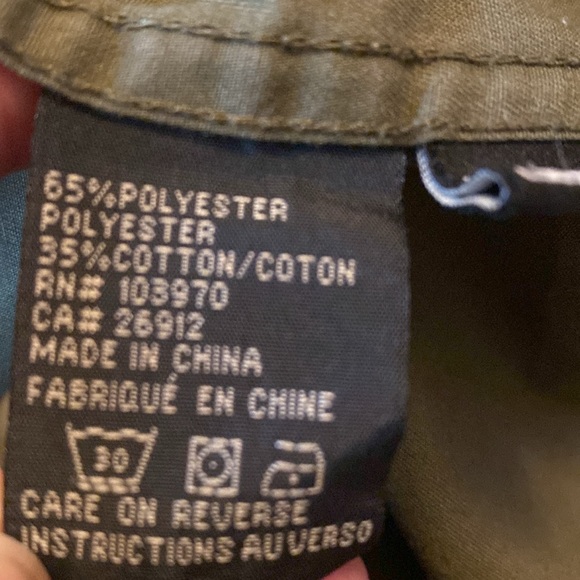 Obey army green button down shirt - Picture 8 of 8